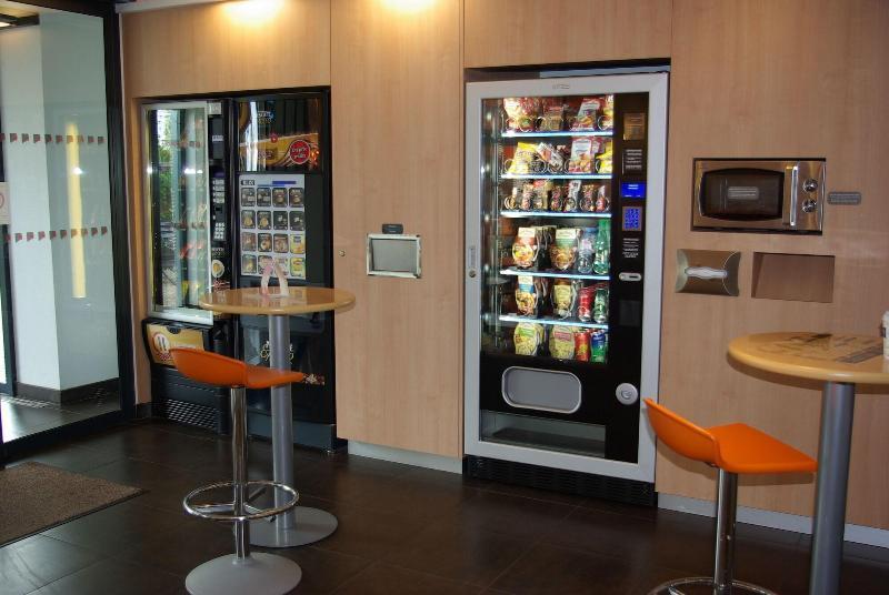 Ibis Budget Castelnaudary - A61 Екстер'єр фото
