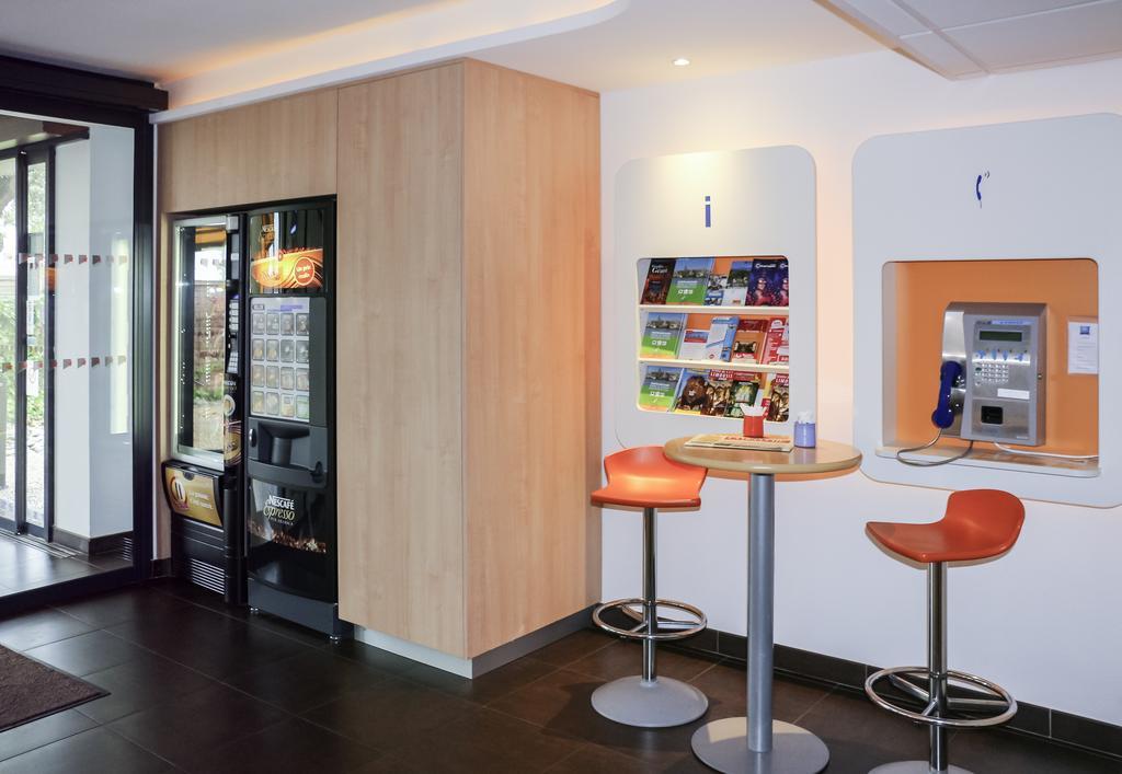 Ibis Budget Castelnaudary - A61 Екстер'єр фото