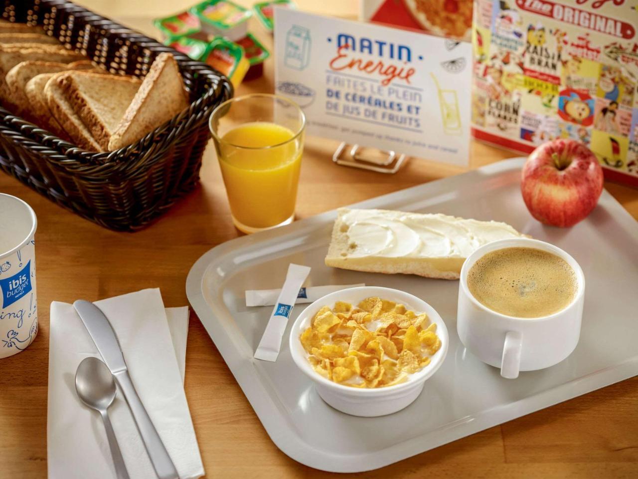 Ibis Budget Castelnaudary - A61 Екстер'єр фото