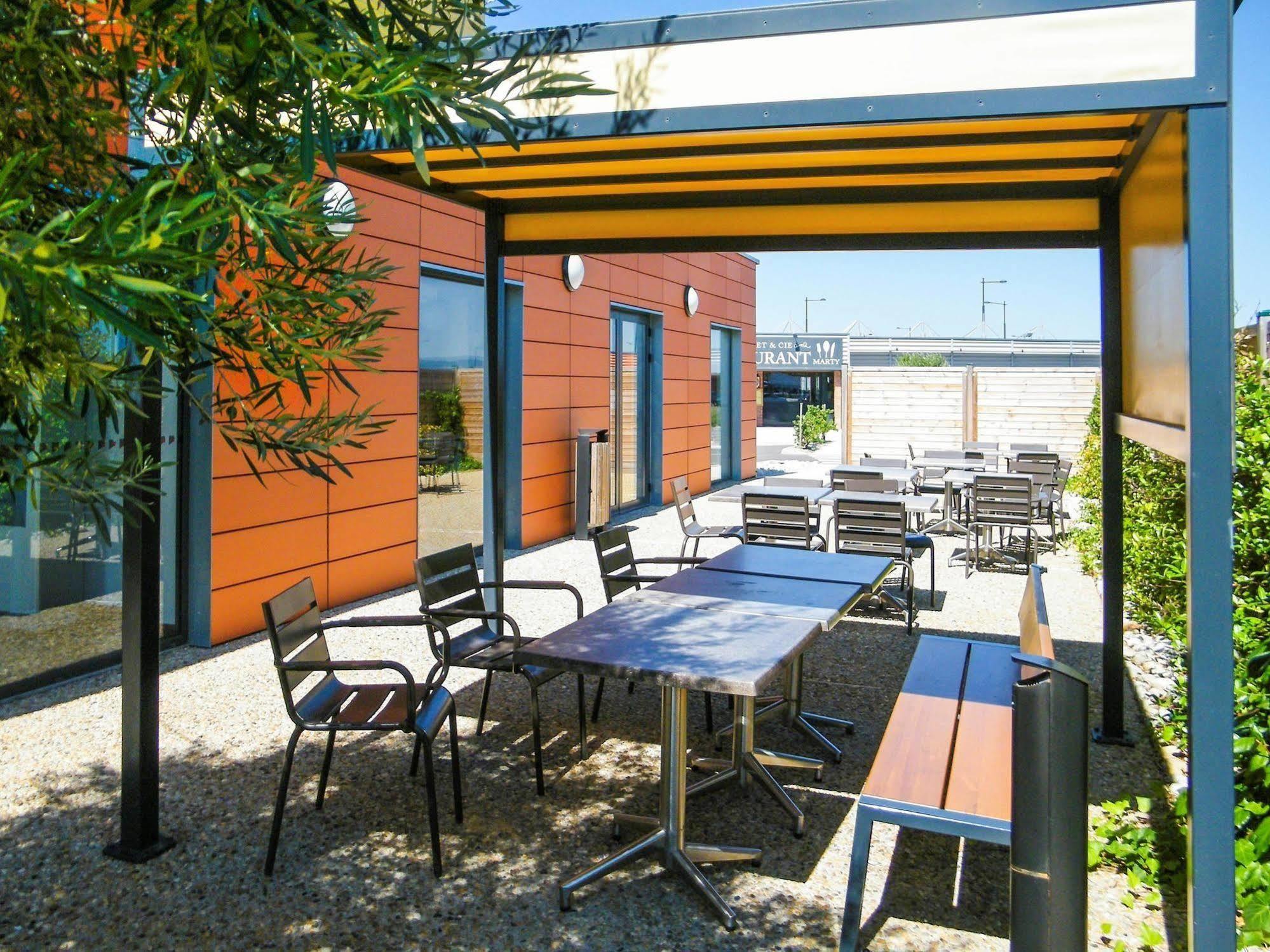 Ibis Budget Castelnaudary - A61 Екстер'єр фото